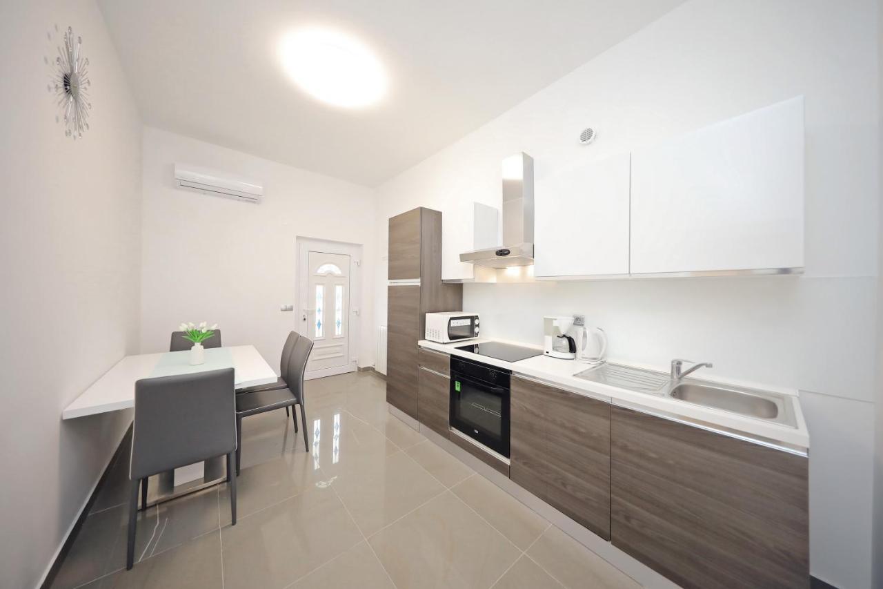 Apartmani Rudi 维尔 外观 照片