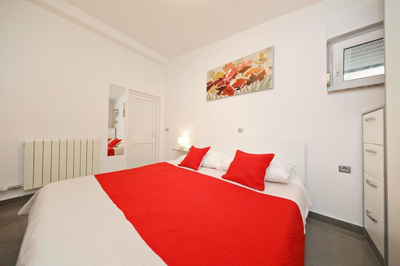 Apartmani Rudi 维尔 外观 照片