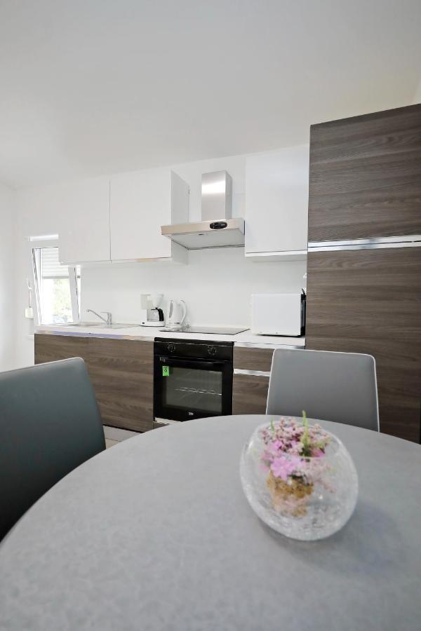 Apartmani Rudi 维尔 外观 照片